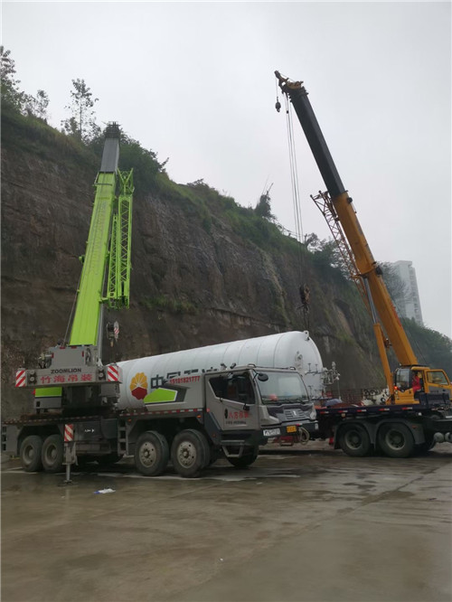 法库县“不怕风雨冻”—— 吊车的 “恶劣环境适应” 技术